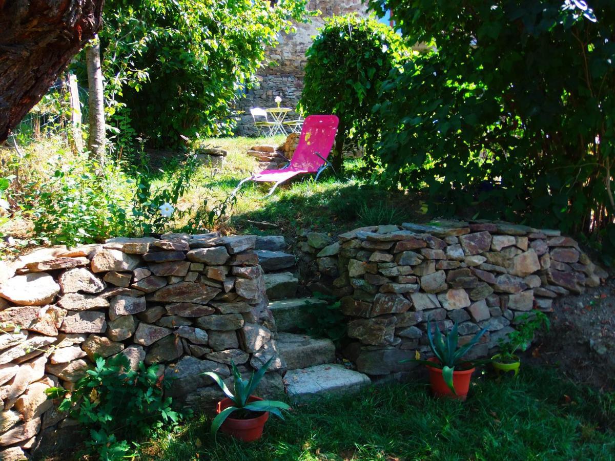 Le Vallon D'Armandine, Gite Ecologique Auvergne Saint-Hilaire  Ngoại thất bức ảnh